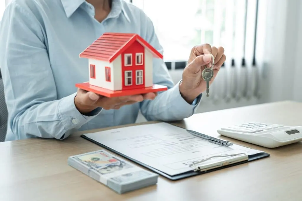 Courtier immobilier : comment ça marche ? | Waxoo.fr