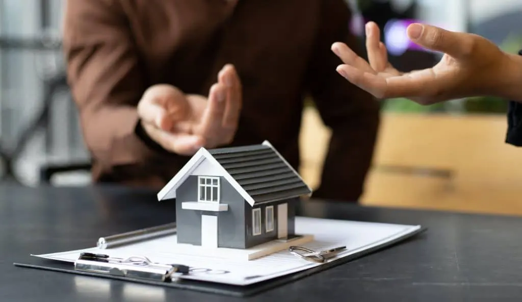 Vendre sa maison simplement et rapidement : astuces sur Waxoo.fr