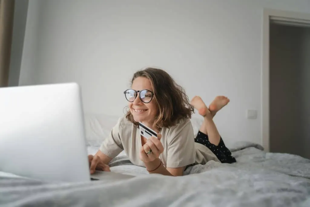 Découvrez les incroyables avantages du site de commerce en ligne ! Boostez vos ventes et maximisez vos profits grâce à cette plateforme révolutionnaire !